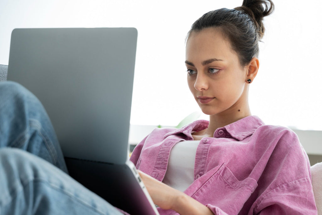 a teen looking for web based self help tools