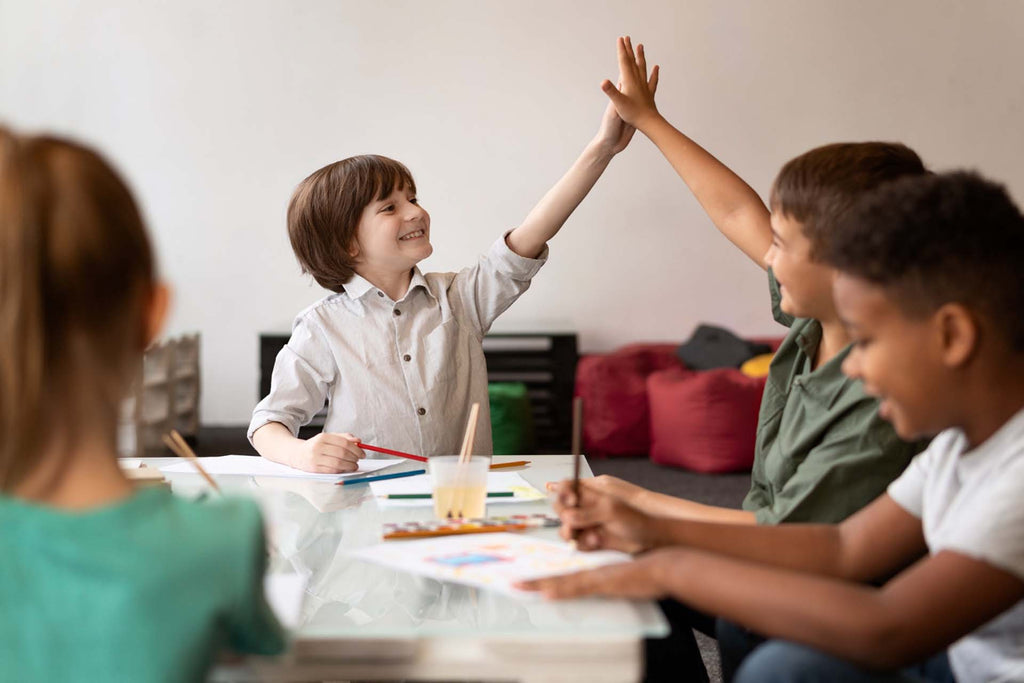 kids drawing together